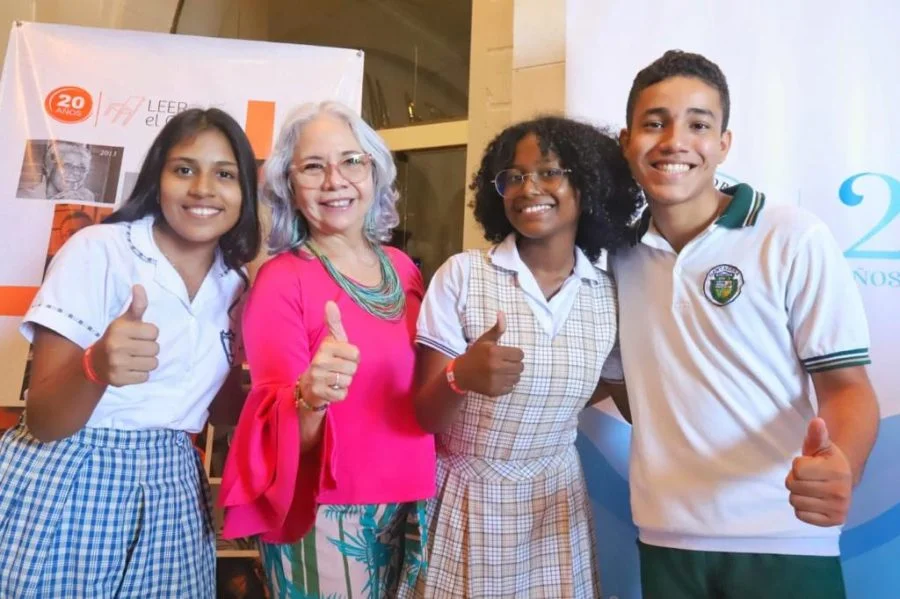 Jóvenes y docentes del programa Leer el Caribe fomentando la literatura y la escritura escolar internacionalmente