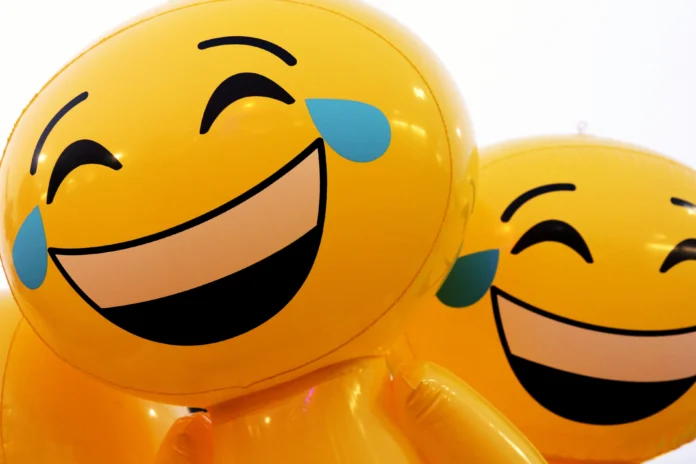 beneficios-risa-salud-cerebro-supervivencia-social La risa activa mecanismos cerebrales relacionados con el bienestar, la supervivencia social y la reducción de la ansiedad